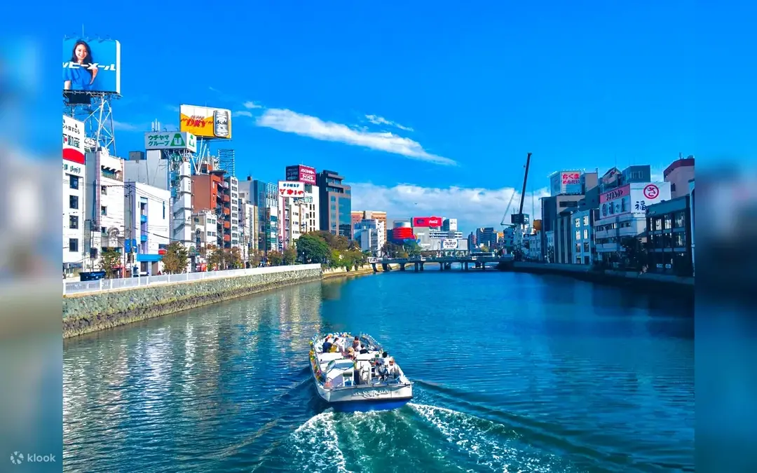 Crucero por el río de Nakasu (Fukuoka) — Fukuoka