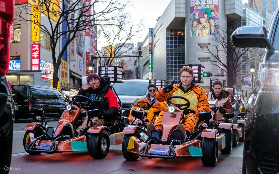 Go-kart por Shibuya, Shinjuku y Tokyo Tower — Tokio