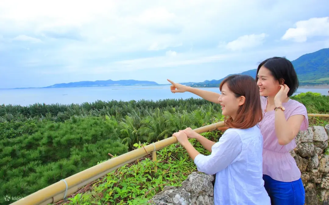 Aldea Ishigaki Yaima (cultura de Yaeyama) — Ishigaki