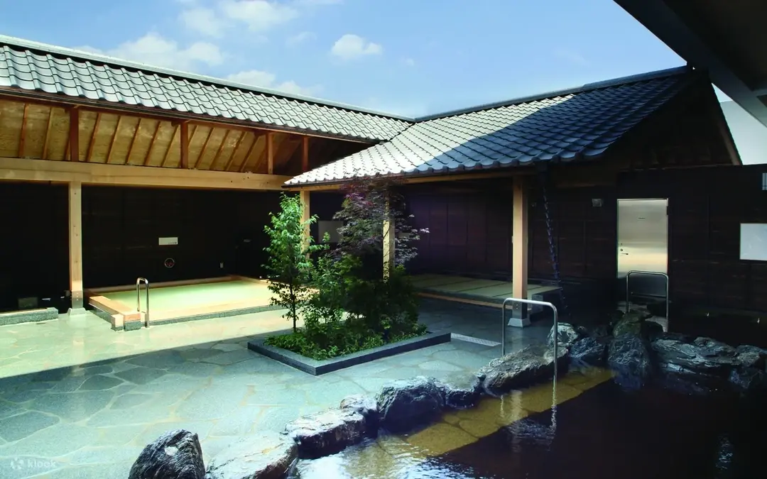 Manten no Yu (super-sento en Yokohama) — Yokohama