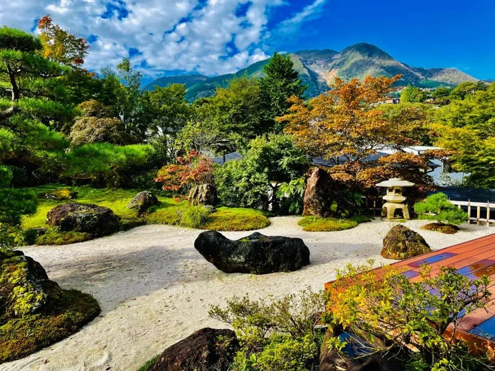 Onsen & Garden -Asante Inn- — Gora, Hakone