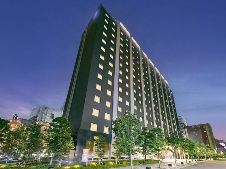 Hotel Brighton City Osaka Kitahama — Kitahama, Osaka