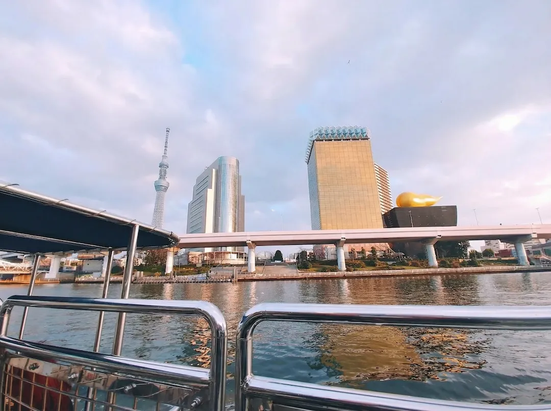 Paseo Río Sumida hacia Skytree